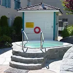 Powell River Town Centre Hotel 